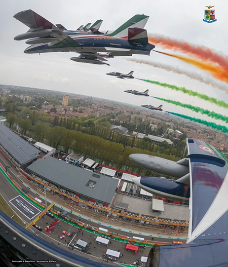 La nostra pattuglia acrobatica a Monza per il via al  Gran Premio d’Italia