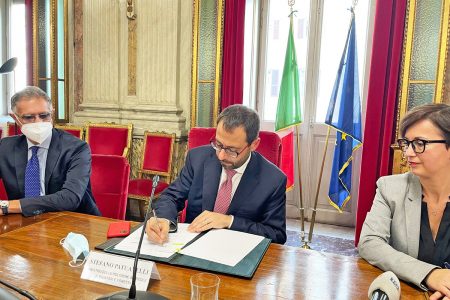 ミパーフとアマゾン。 イタリアの農業食品保護のために署名された協定