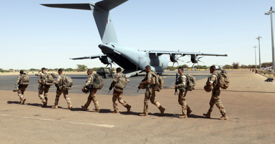 „Bye Bye Mali“, Frankreich und Partner kündigen den Rückzug an, um sich in Niger oder Tschad neu zu positionieren