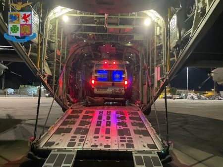 Bimba di appena un mese trasportata d’urgenza da Brindisi a Roma con un volo dell’Aeronautica Militare