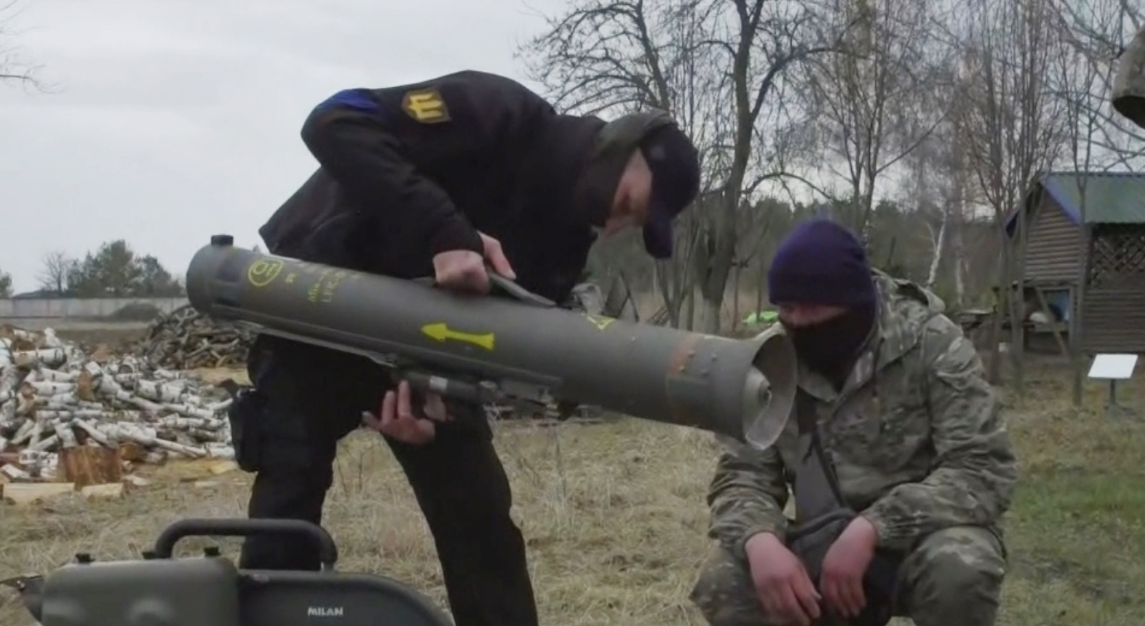 L'Italie envoie d'autres armes à l'Ukraine, une liste classée mais les Russes montrent un mortier italien de Milan