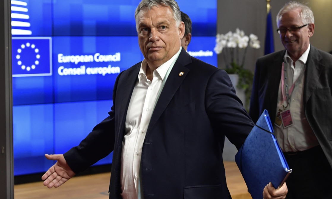 Sankcie pre Rusko: Maďarsko spomaľuje a Brusel už Orbánovi neverí
