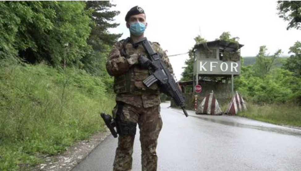 Alta tensione in Kosovo, Vucic chiede garanzie a Kfor e Eulex