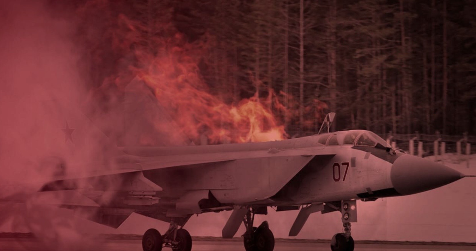 MiG-31K russo armato di missili ipersonici Kinzhal prende fuoco in Bielorussia