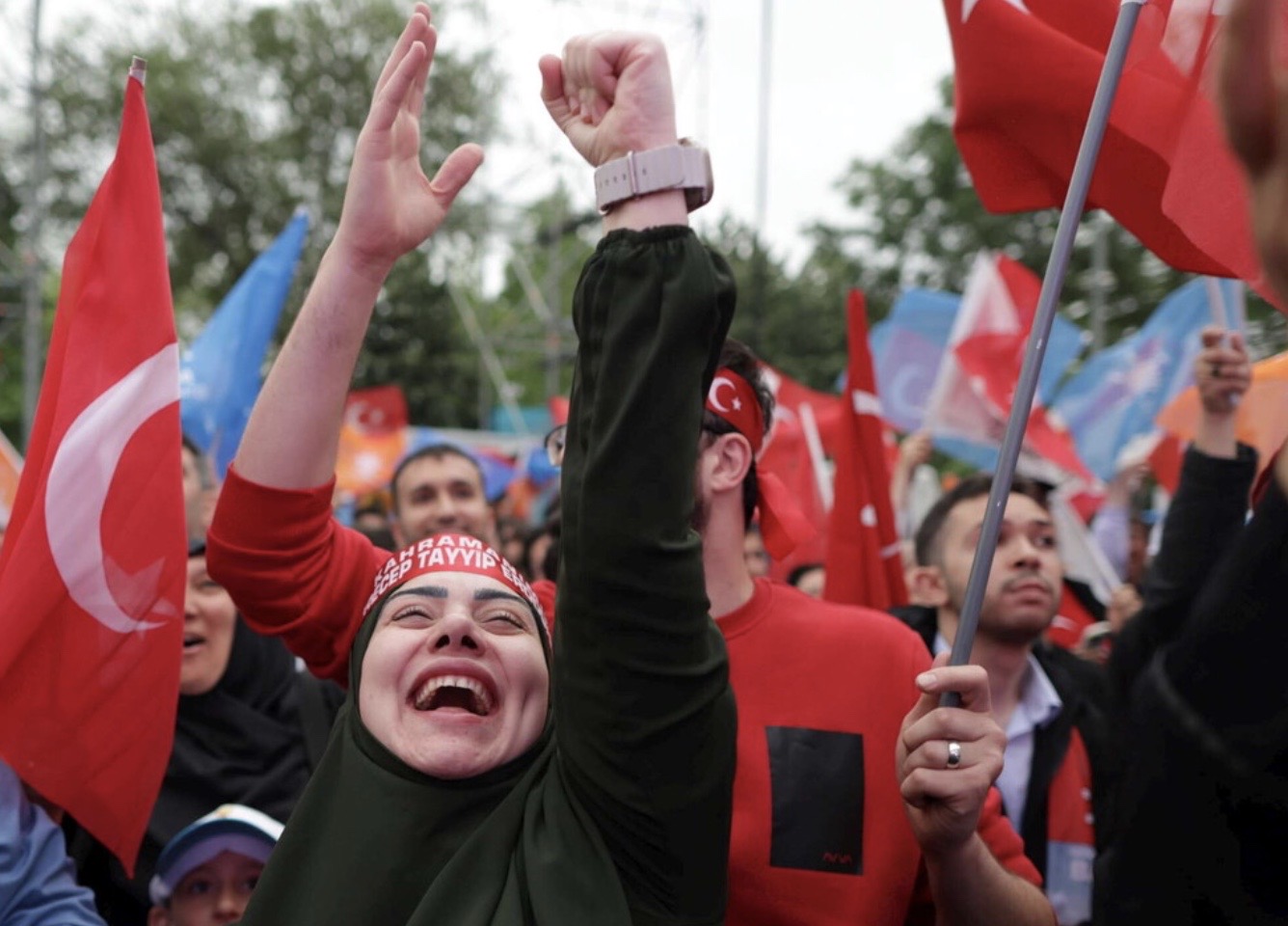 Erdogan gewinnt in Türkiye, seit 20 Jahren an der Macht