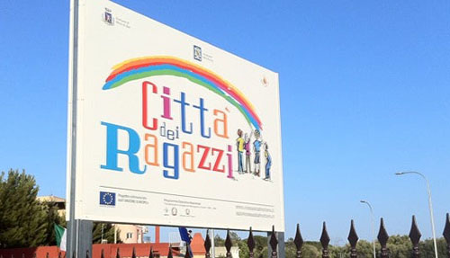 Μπάρι. Εγκαίνια του τμήματος νεολαίας «Fiamme Oro» του «Città dei Ragazzi»