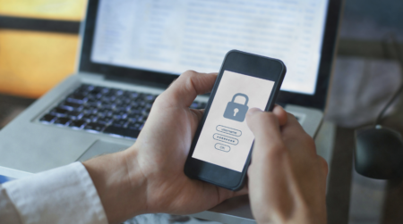 Hackerské útoky a Password Manager: účinná obrana pro online účty