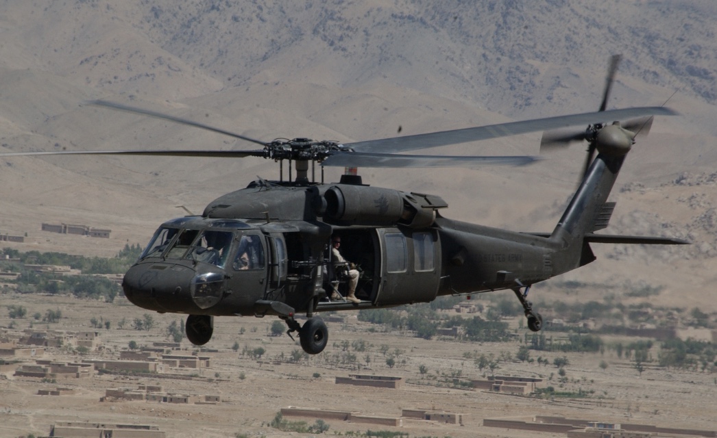 Helikopter Amérika nabrak, maéhan prajurit pasukan khusus. AS ngabom posisi pro-Iran di Suriah. Ngeureunkeun bursa tahanan
