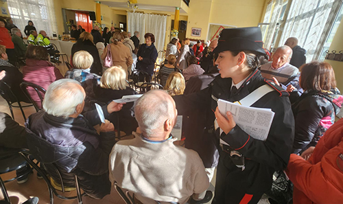 Valmontone – truffe agli anziani, i carabinieri incontrano i cittadini per fornire utili consigli per evitarle